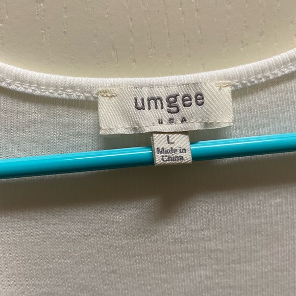 Long, Ribbed Tank with ruffle detail at the bottom - Picture 3 of 4